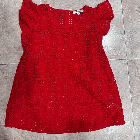 Nwot MADEWELL RED FLUTTER SLEEVE
EYELET TOP - Picture 2 of 8